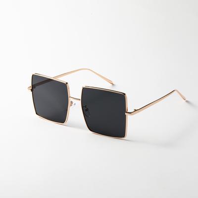 Lunettes Métal Monture Carrée Monture Dorée Lunettes de Soleil Street Wear Couvre Visage Femmes Lunettes de Soleil Fines Hommes