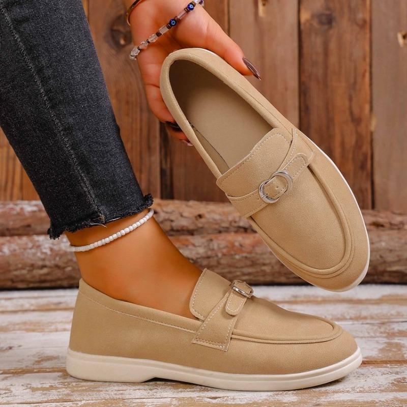 Women's Plus Size Low Top Slip on Retro Flat Shoes Spring Autumn New Metal Buckle Shoes