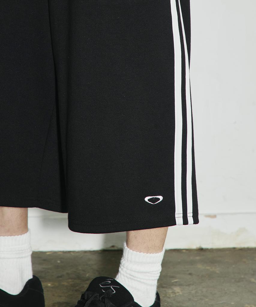 SCALLYWAG Long Bermuda Line Training Shorts [Black]