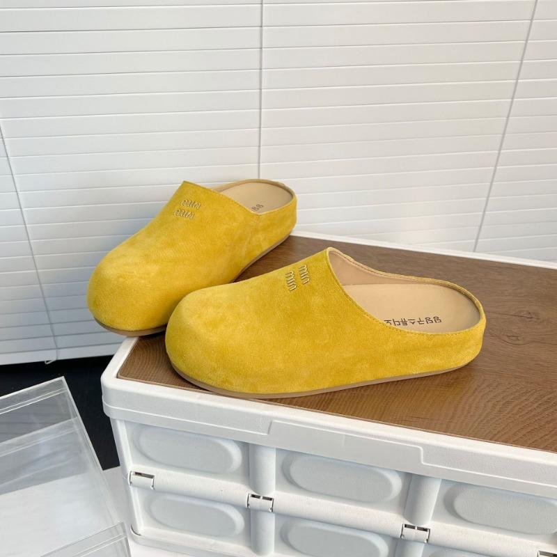 

Ретро Баотоу женские летние новые мягкая подошва повседневные универсальные с юбкой повседневные полушлепанцы 35 жёлтый