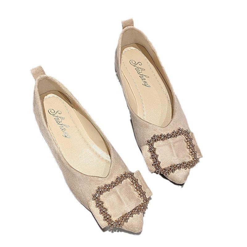 Damskor i stor storlek vår nya spetsiga platta skor strass fyrkantigt spänne låg skärning enkla skor mjuk sula skor