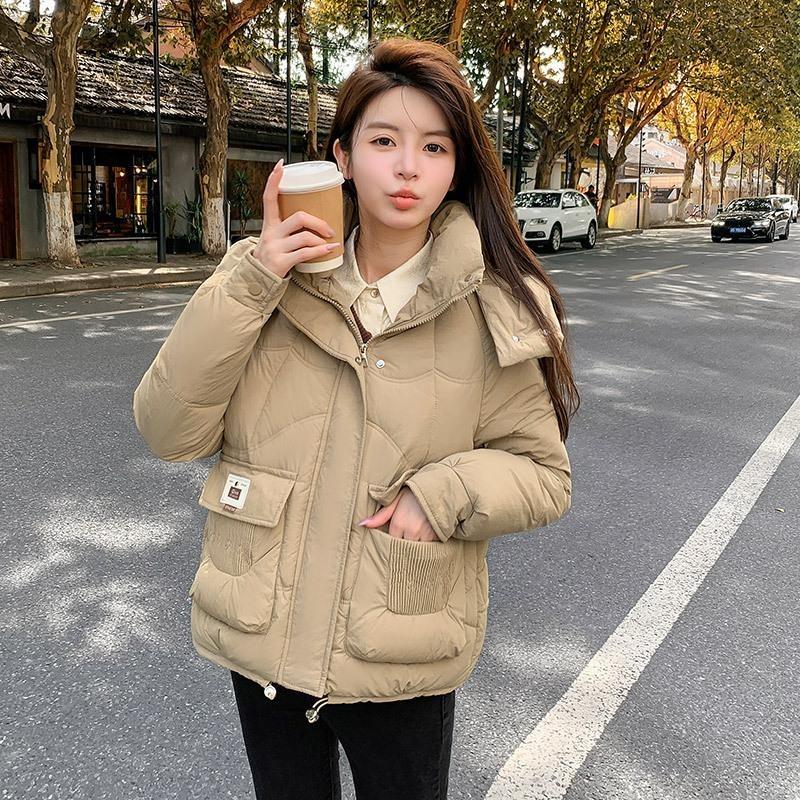 Short hooded fashion and versatile down padded jacket women's winter 2025 new student bread cotton jacket