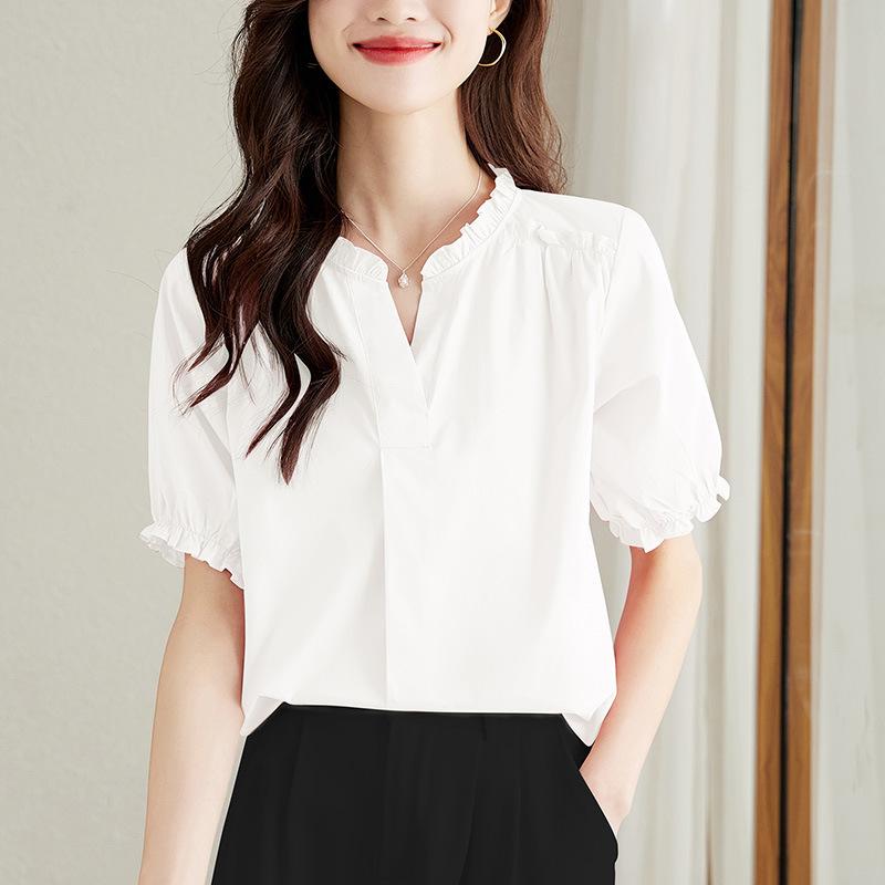 V-neck Short-sleeved Shirt for Women In Summer and Summer Temperament Puff Sleeve Top Versatile and Fashionable Shirt
