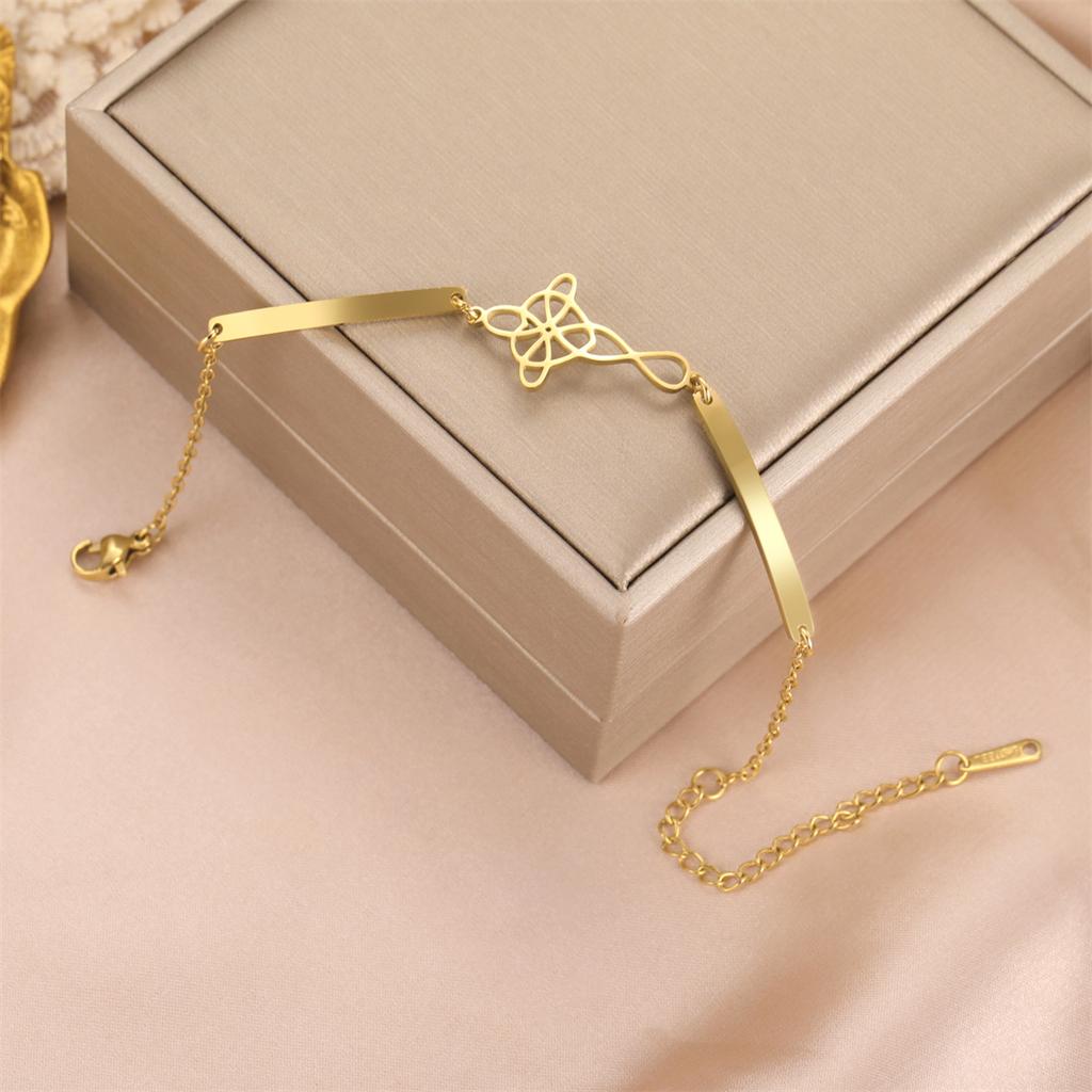  Love Celtics Knot Cross Bracelet for Women Stainless Steel Fashion Hollow Witch Knot Bracelet Irish Amulet Jewelry Gift