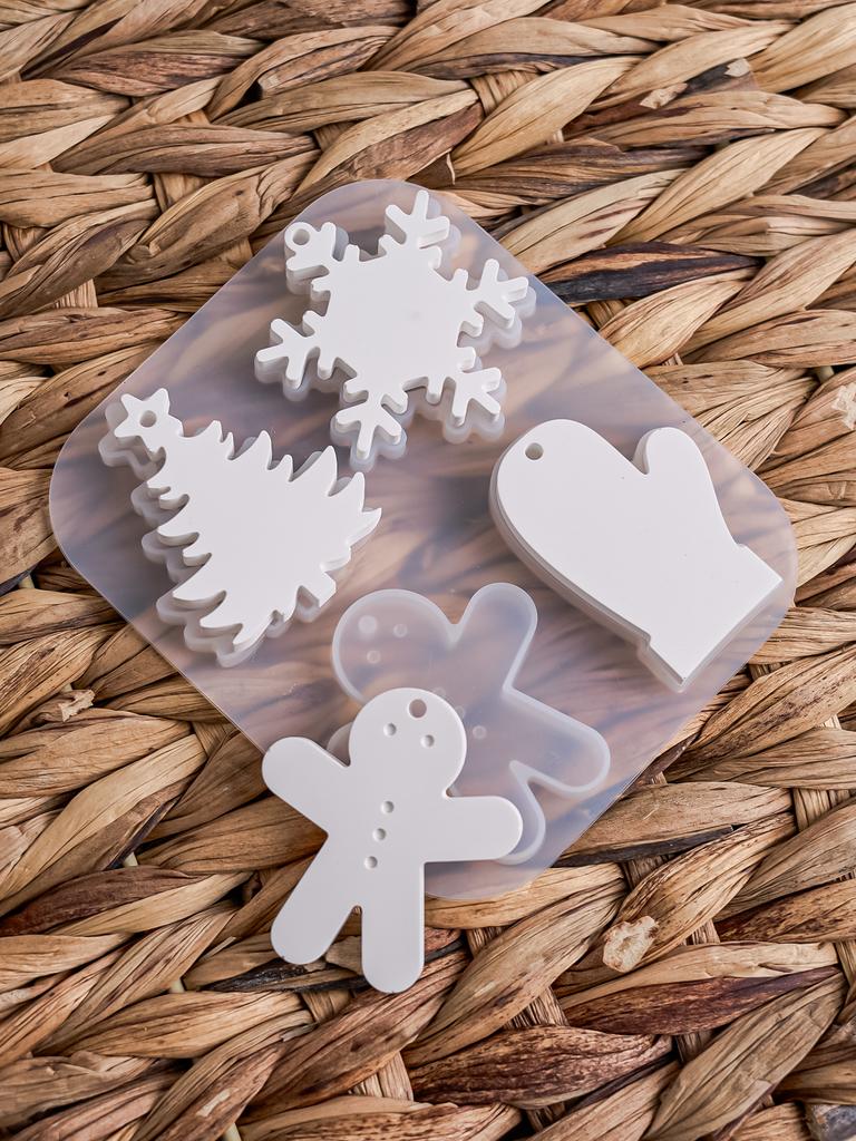 DIY Weihnachtsbaum Anhänger Silikonform Handgemacht Schneeflocke Harzformen Auto Hängeanhänger Gipsform Weihnachtsdekoration