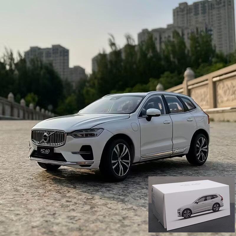 New 1:18 2023 VOLVOs XC60 SUV Alloy Car Model Diecast Metal Toy Vehicle Car Model Simulation Collection Children Gift Decoration
