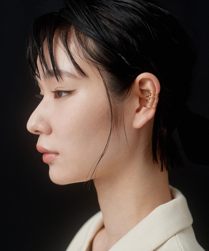Novice Tokyo Loop Ear Cuff / Gold