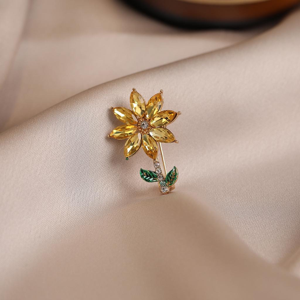 Get Rich Right Away, Alloy Year of the Horse Brooch, Light Luxury Women's Pin, Fashion Natal Year Brooch Jewelry