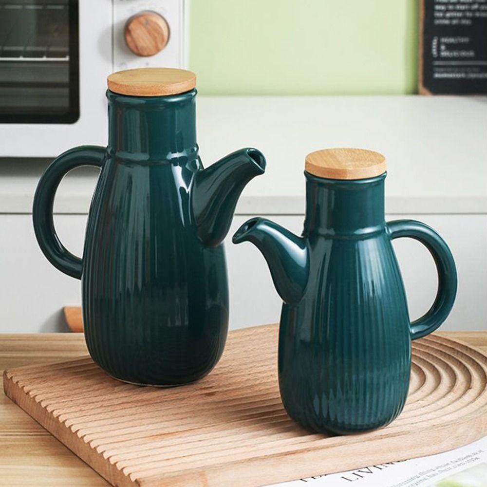 

Leak-proof Soy Sauce Pot Wood Lid Sauce Jug Creative Olive Oil Bottle Cooking