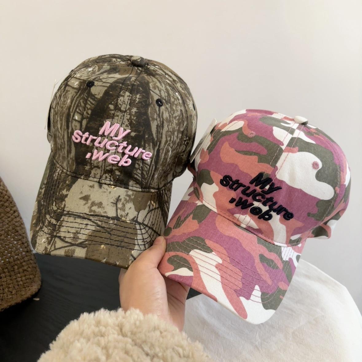 

Spring and autumn new retro camouflage baseball cap women s summer big head circumference street trendy brand embroidery cap men s face M（56-58cm） рожевий