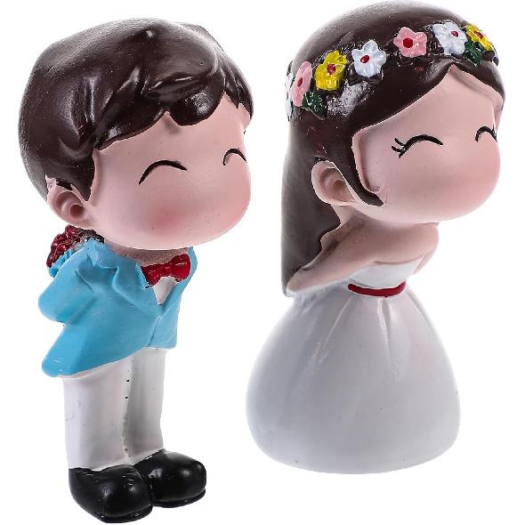 1 Pair Wedding Cake Topper Bride and Groom Resin Couple Statue Decorative Figurine Miniature Ornament for Cake Decoration