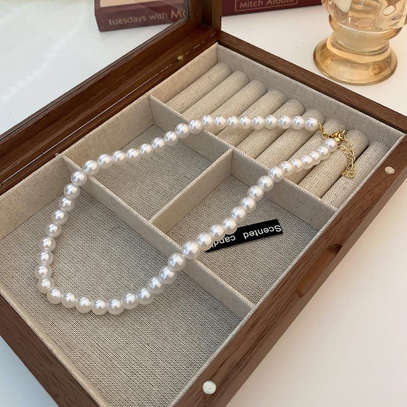 Dongdaemun personality pearl necklace retro exaggerated neck chain collarbone chain Internet celebrity temperament necklace women