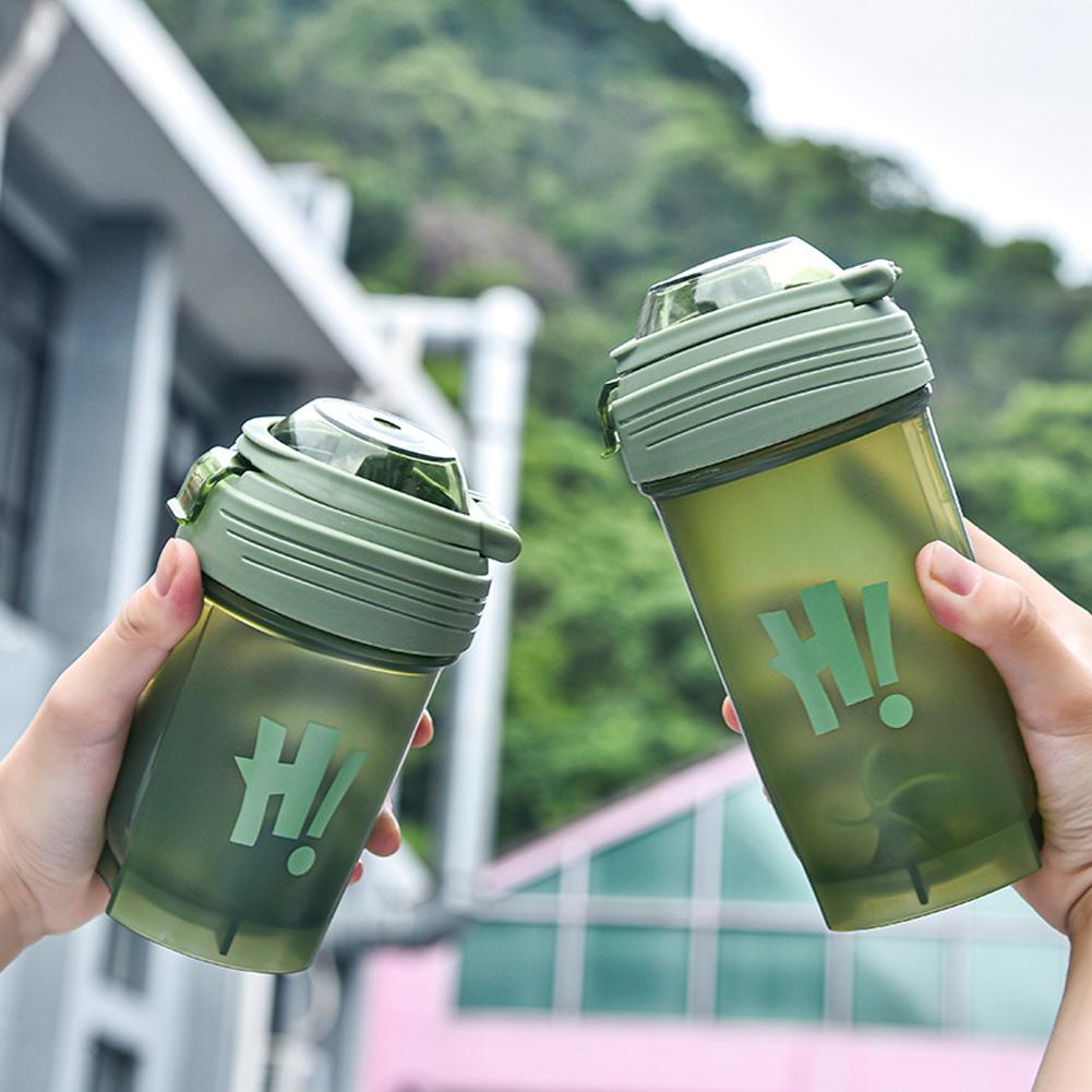 500ML Shaker Bottle for Protein Shakes and Pre Workout, Lightweight Shakes Cup Portable Plastic Protein Powder Shaker Bottle