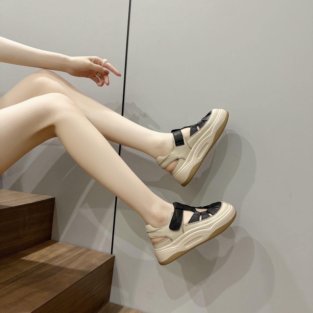 

Leather retro baotou pig cage shoes purple sandals women s summer wear new fashionable thick-soled breathable hollow hole shoes 35 чёрный