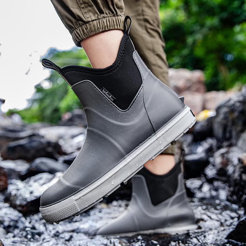 Fashion Versatile Casual Middle Tube Waterproof Shoes Men Fashion Hiking Shoes Anti-slip Wear-resistant Outdoors Rain Boots Fishing Boot