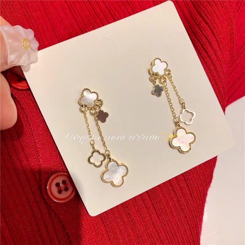 Fashion Tassel Clover Earrings Premium Luxury White Earrings Women's Black Earrings