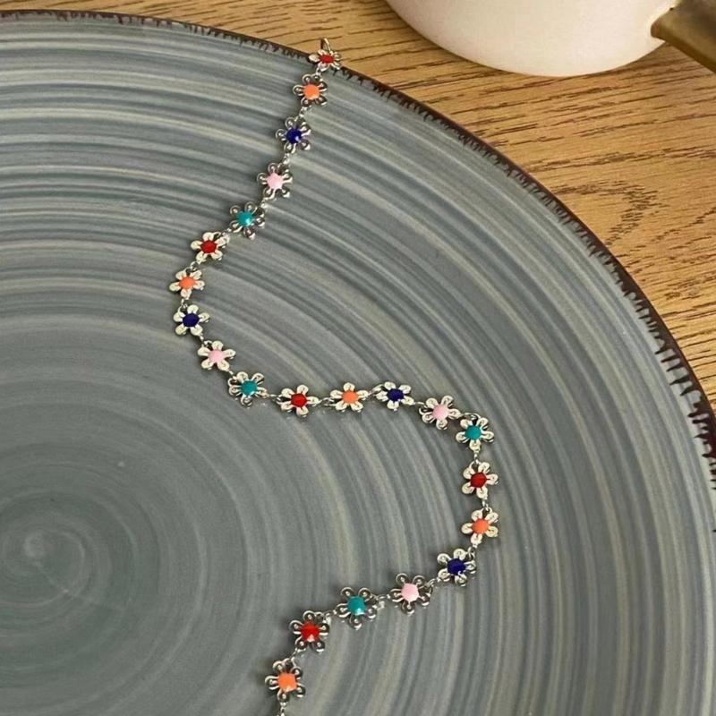 Beaded Flower Choker Necklaces for Women Bohemian Handmade Necklace Teen Girls Beach Necklace Chain Jewelry Accessories
