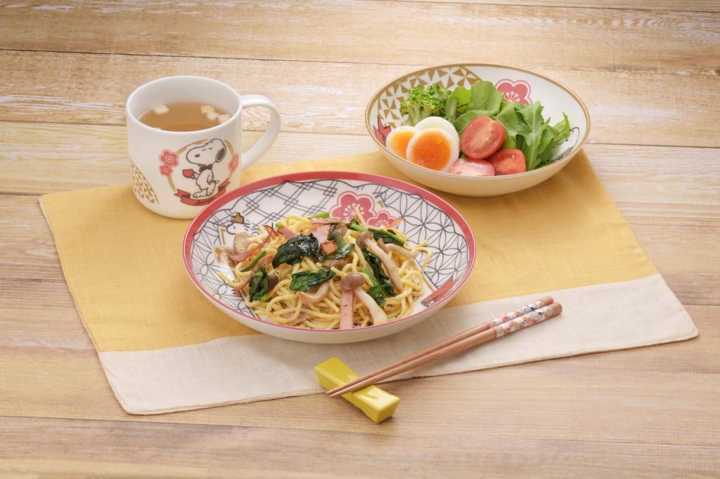 Yamakasyoten Chopsticks Set Pair Cute Snoopy Nostalgia Chopsticks (2 Patterns)