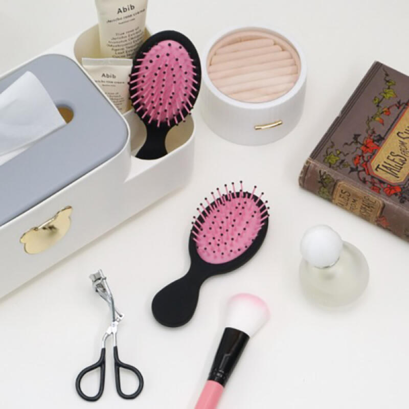 Cute portable mini hairbrush