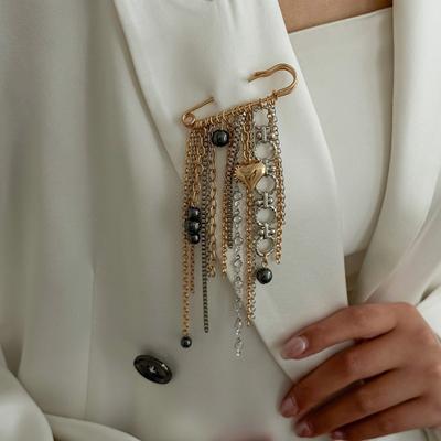 Ins Style Beaded Tassel Lapel Pin Black Beads Metal Chain Brooch Fashion Suit Pin  Casual Matching