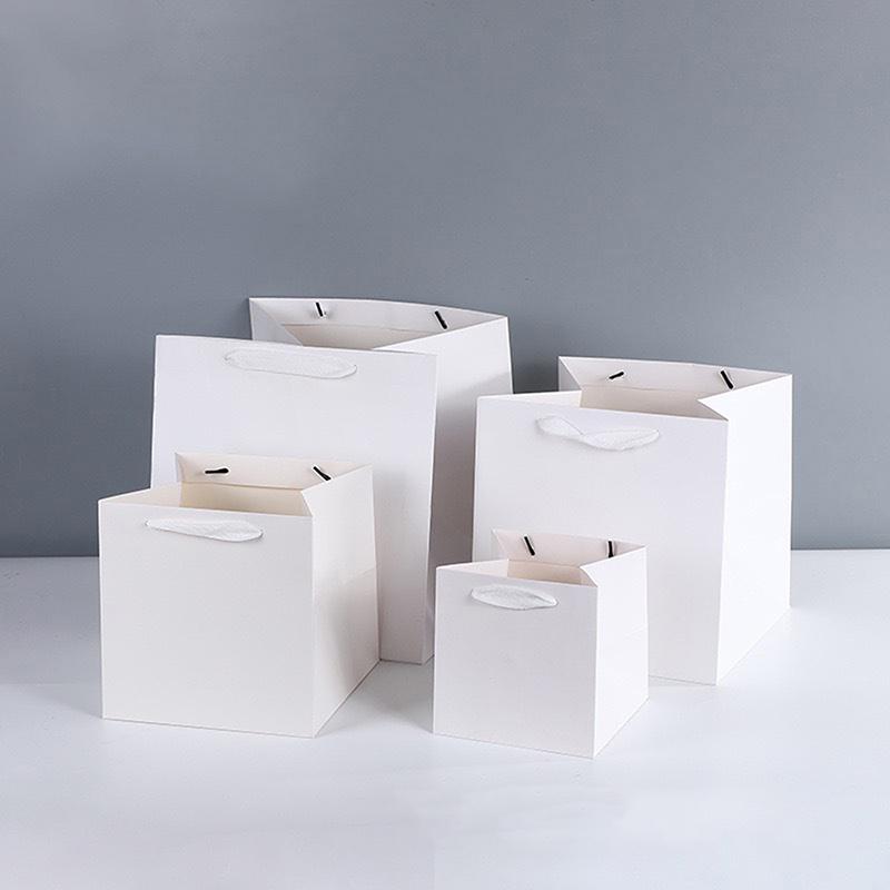 

3 Pcs Square Paper Bag With Handle, Cake Flower Packaging, Kraft Paper Gift Bag, Large Capacity Storage Paper Bag