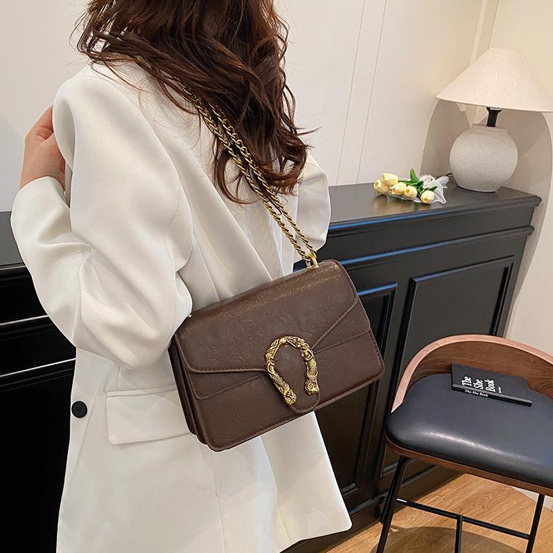 Tasche Damen neu trendige Mode vielseitige kleine quadratische Tasche Damen Schulter Umhängetasche Kette Bacchus-Tasche