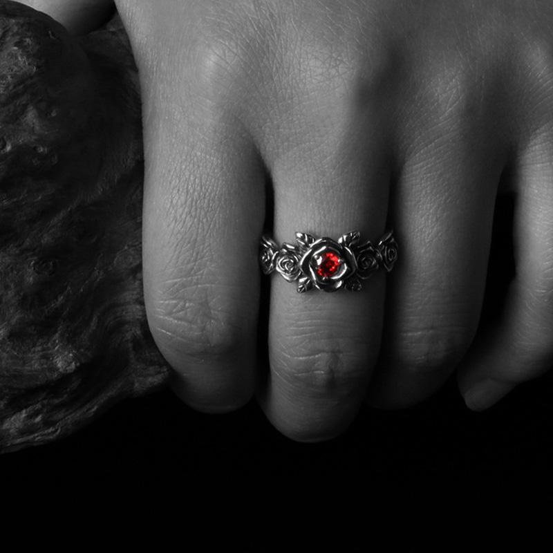 Retro Red Heart Rose Ring For Women Dark Gothic Vintage Open Ring Punk Rock Hiphop Accessories Designer Zircon Love Unisex Gift