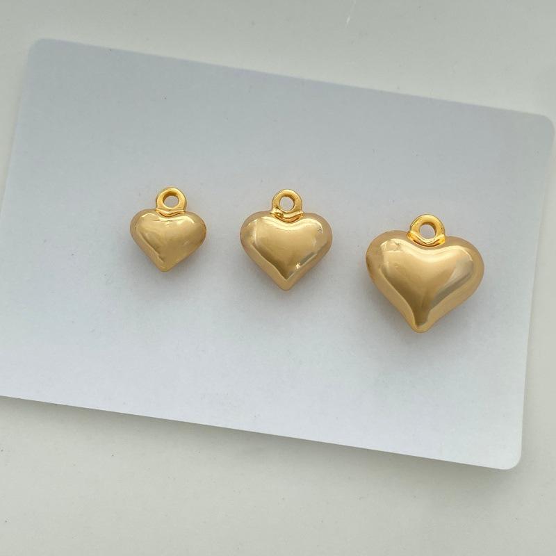 14k Gold Plated Heart-Shaped Copper Pendant Jewelry Accessory 10mm
