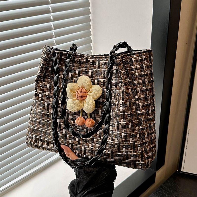 Large Capacity Straw Woven Tote Bag for Women - Summer Versatile Shoulder Beach Crossbody Commuter Bag