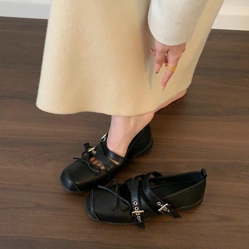 Fashion 2005 New Fashion Flat Bottom Spring Square Toe Women Mary Jane Fashion Cross Buckle Ladies Casual Dress Ballet Flats Shoes