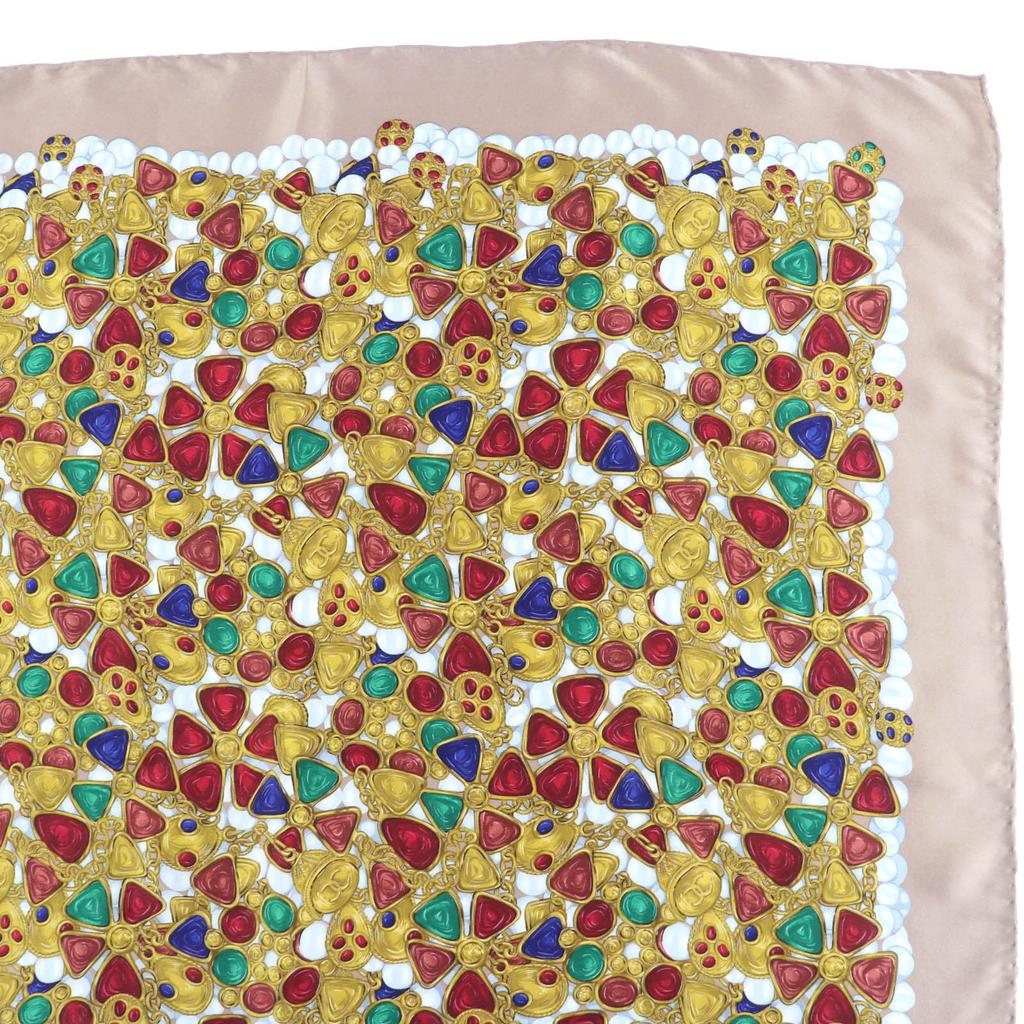 Ausgezeichnetes CHANEL-Tuch Gripoa COCO-Marke durchgehendes Muster mehrfarbige Seide Gebraucht