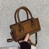 High-end Retro Hand-held Small Bag, Fashionable and Casual Single-shoulder Bag, Niche Commuting Crossbody Bag
