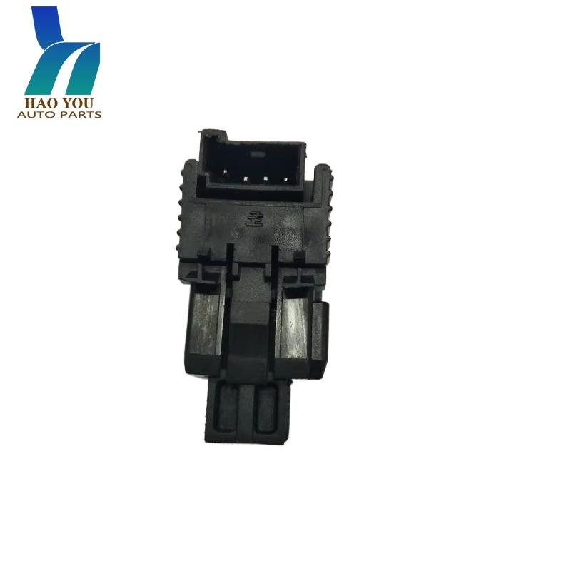 61316967601 Car Brake Light Switch For Mercedes-Benz C300 C350 GLK350 C63 AMG