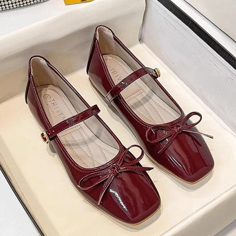 Fashion Silver Bowtie Mary Jane Pumps Fashion Women Square Toe Pu Leather Party Shoes Autumn New Woman Low Heels Wedges Buckle Shoes
