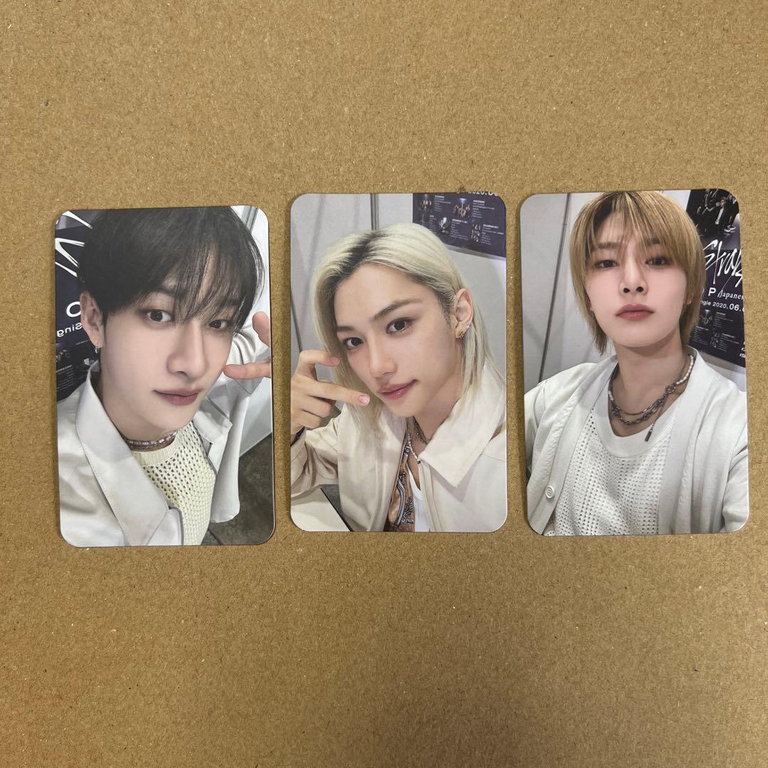 Stray Kids fan club trading card
