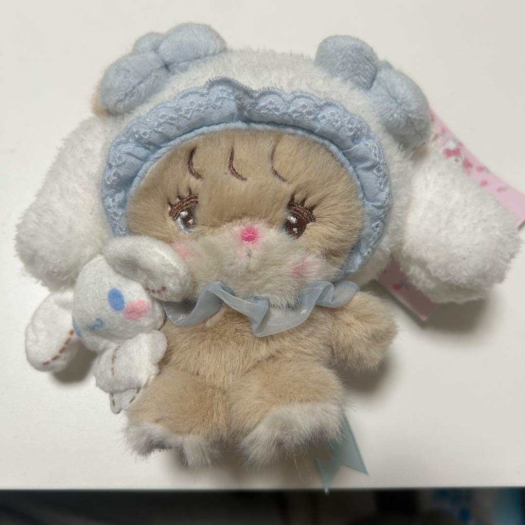 Lil  a la Mode Cinnamoroll Mascot Plush Toy Sanrio Collaboration