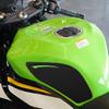 AUSHOOL Motorcycle Tank Motorcycle Tank Protector Tank Traction Pad Compatible with Kawasaki Pad, Rubber, Pad, ZX-6R (2024) (Green)