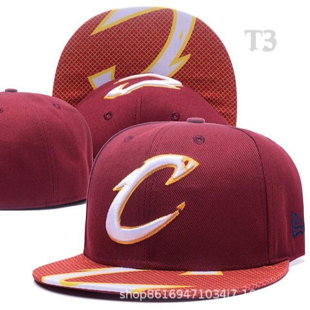 Cappellino da baseball a visiera piatta NBA Cavaliers James Stesso Bordo Piatto Cappello a visiera piatta Hip Hop Bordeaux Cappello Hipster da Uomo e Donna