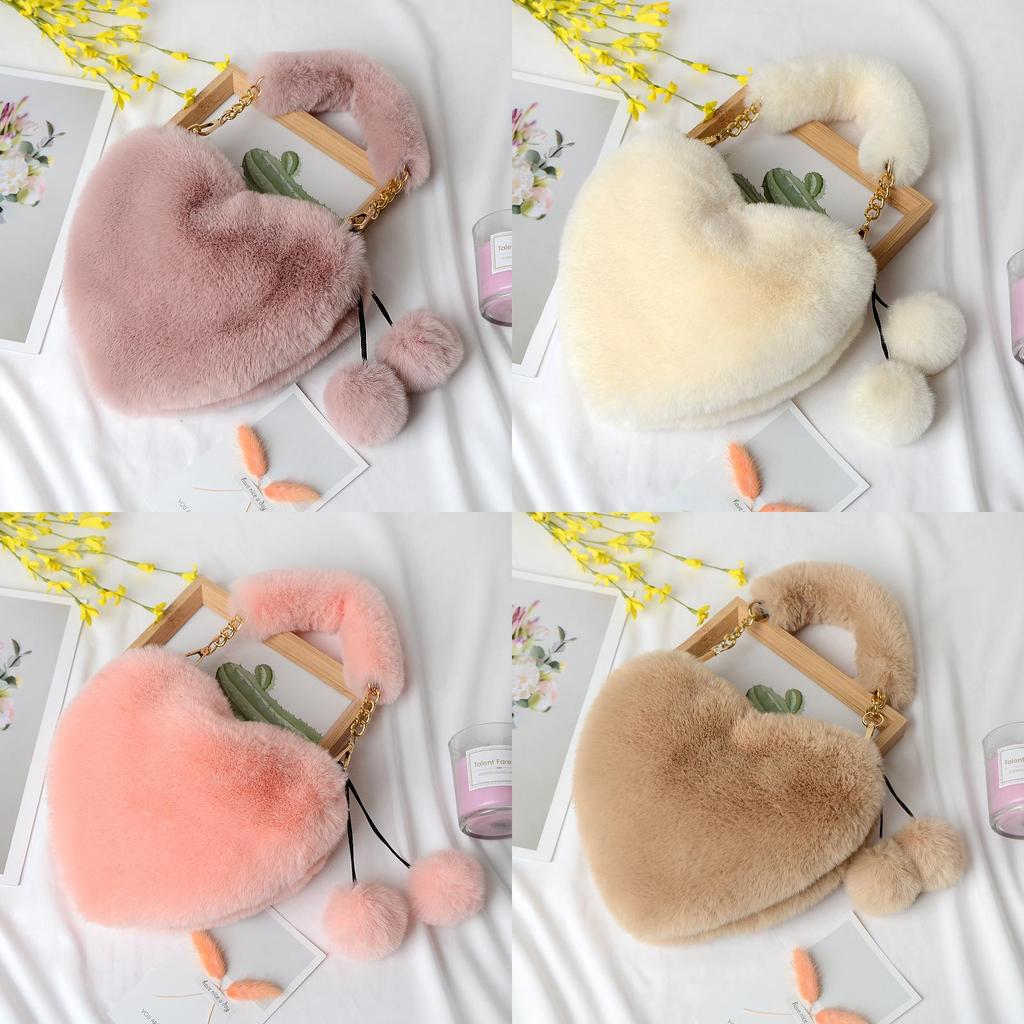 Plush Heart Shape Handbag For Women With Zipper Closure For Daily Use