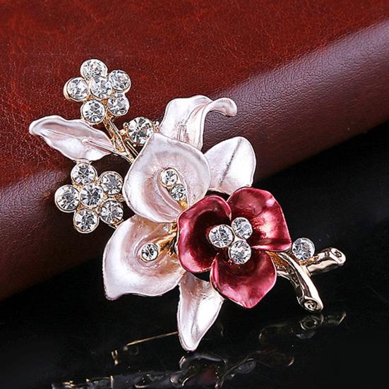 Brooch Pin Flower Shape Chic Decoration Alloy Rhinestone Inlaid Flower Brooch Pin for Wedding