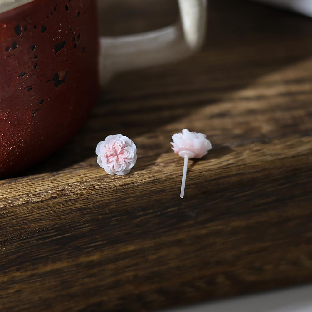 Bioceramic Needle Resin Flower Mini Stud Earrings For Women Allergy Prevention Piercing Ear Hole Jewelry