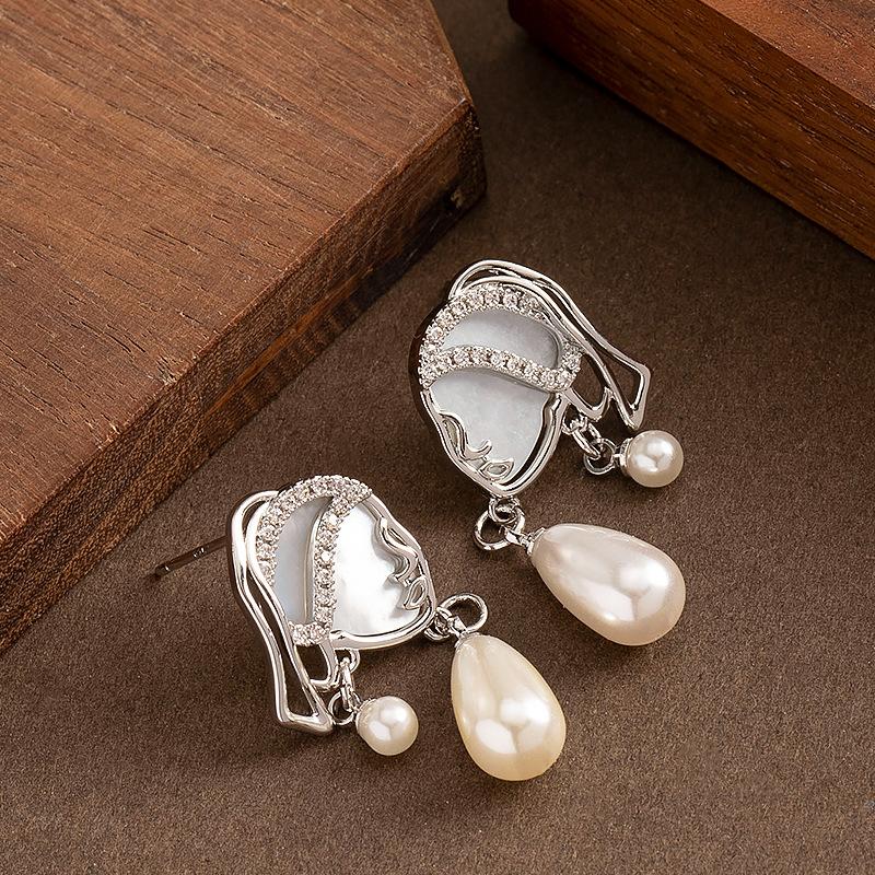 Boucles d'oreilles pendantes tendance pour les bijoux pour femmes