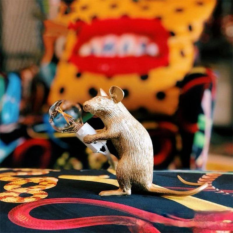 Mouse Table Lamp Nordic Animal Lamp Living Room Dining Room Bedroom Clothing Store Cartoon Resin Table Lamp
