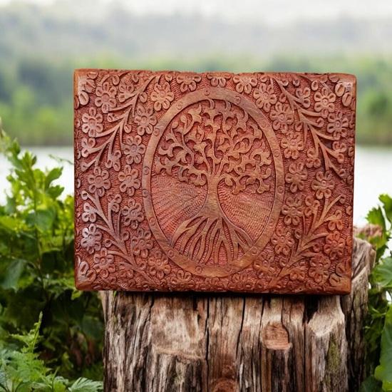 Set aus 3 hölzernen Schmuckkästchen für Frauen Holz Schmuckorganizer Handgeschnitzt mit Baum-Schnitzereien Geschenkartikel für Schmuckorganizer Geschenk