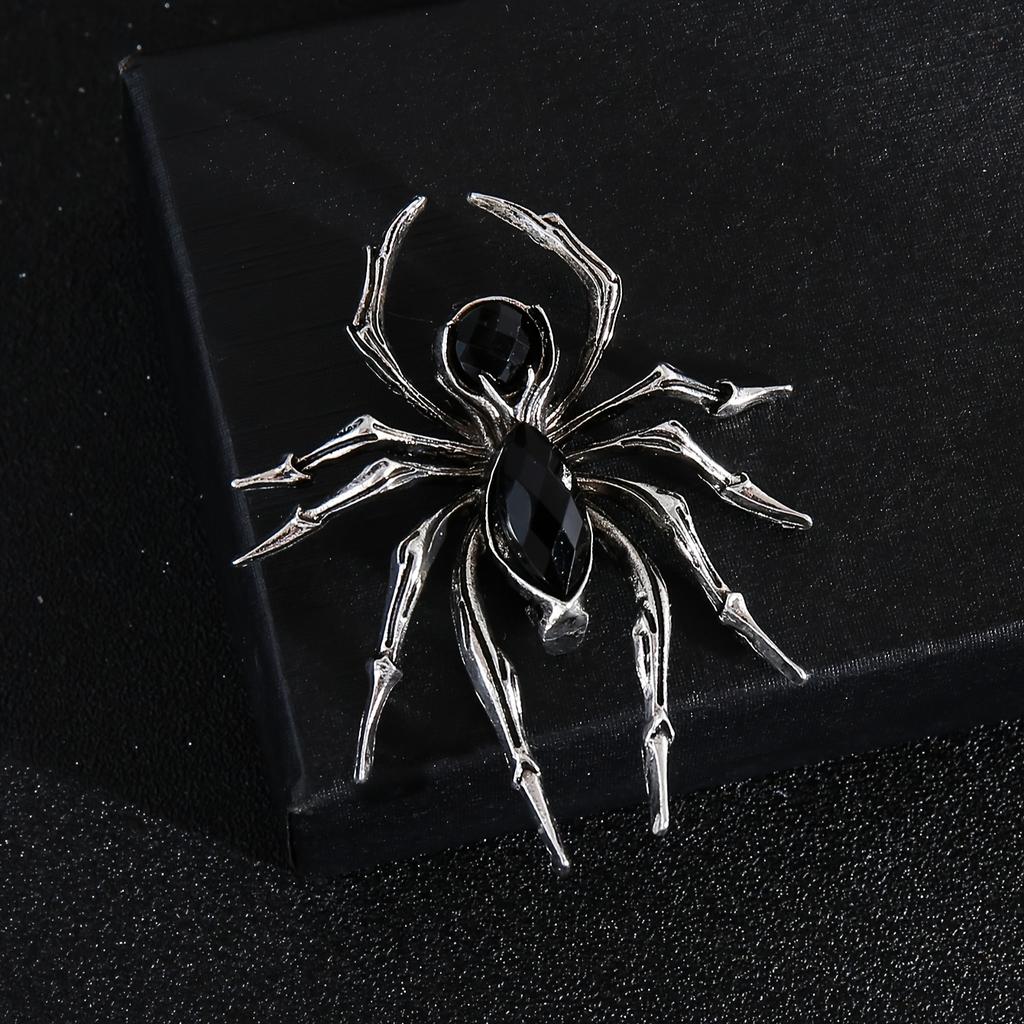 Golden & Silvery Alloy Spider Brooch Pins for Men | Vintage-Inspired Design, Faux Gemstone Embellished, Chain Necklace Accessory for Suits, Jackets