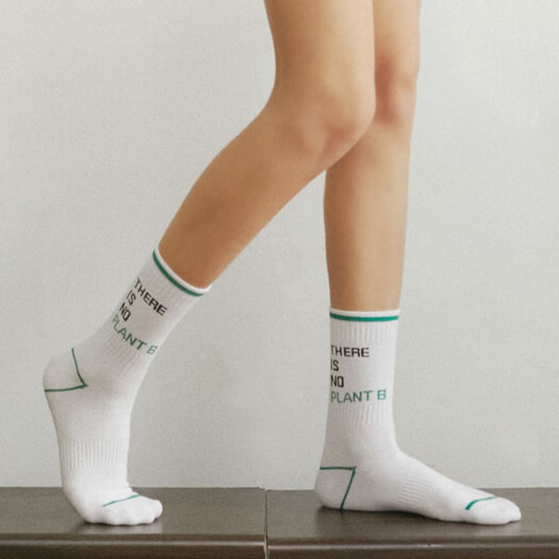 Bananasisters Environmental Donation Plan B Lettering Socks_2color