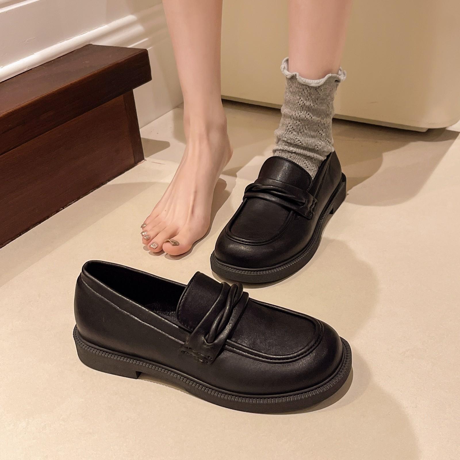 Женские повседневные мокасины 2024 года новые водонепроницаемые женские туфли из искусственной кожи на толстой подошве элегантные дизайнерские туфли с бантом для офиса и шопинга Zapatillas Mujer 35 4749₽
