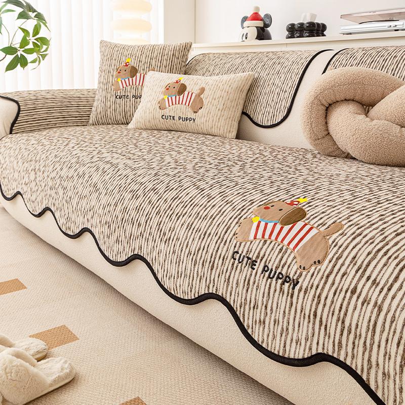 Creative Cartoon Shaped Sofa Cover Fabric Anti Slip New Irregular One-Piece Straight Sofa Cushion Cover Suitable For All Seasons