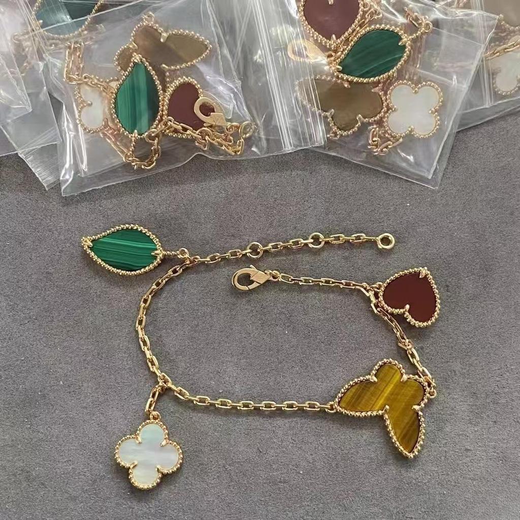 Glücksblumenarmband Damen 18K Roségold Schmetterling Vierblättriges Kleeblatt Fünf-Blüten-Armband
