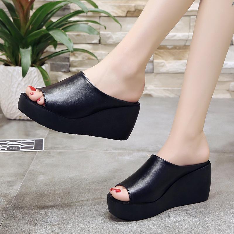 Women's Thick-sole Sandals Wear Leather Black and White Muffin High-heeled Fish Mouth Sandals Non-slip Wedge Sandals